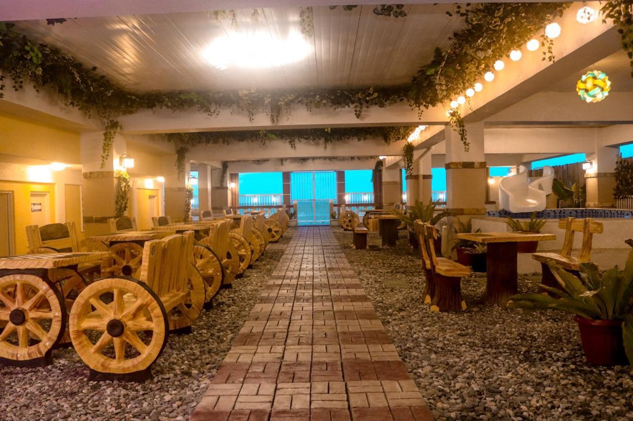 Puffer Isle Resort Dingalan Εξωτερικό φωτογραφία